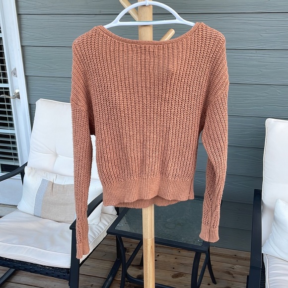 Abercrombie & Fitch Sweater (Size: Small) - Picture 3 of 4